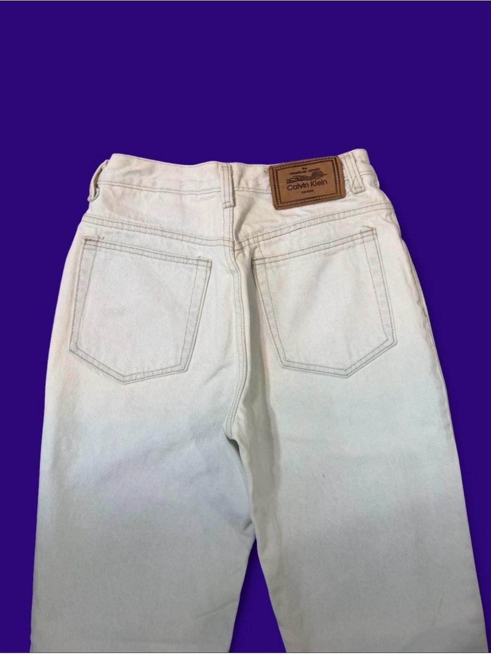 American Vintage ❤️‍🔥 Calvin Klein High Rise Light Wash Jeans 🥶